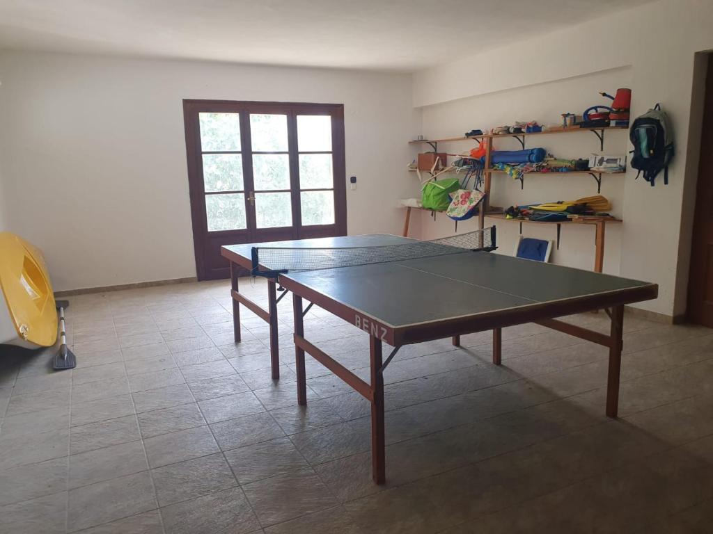 Stolní tenis v ubytování Haus Regina nebo okolí