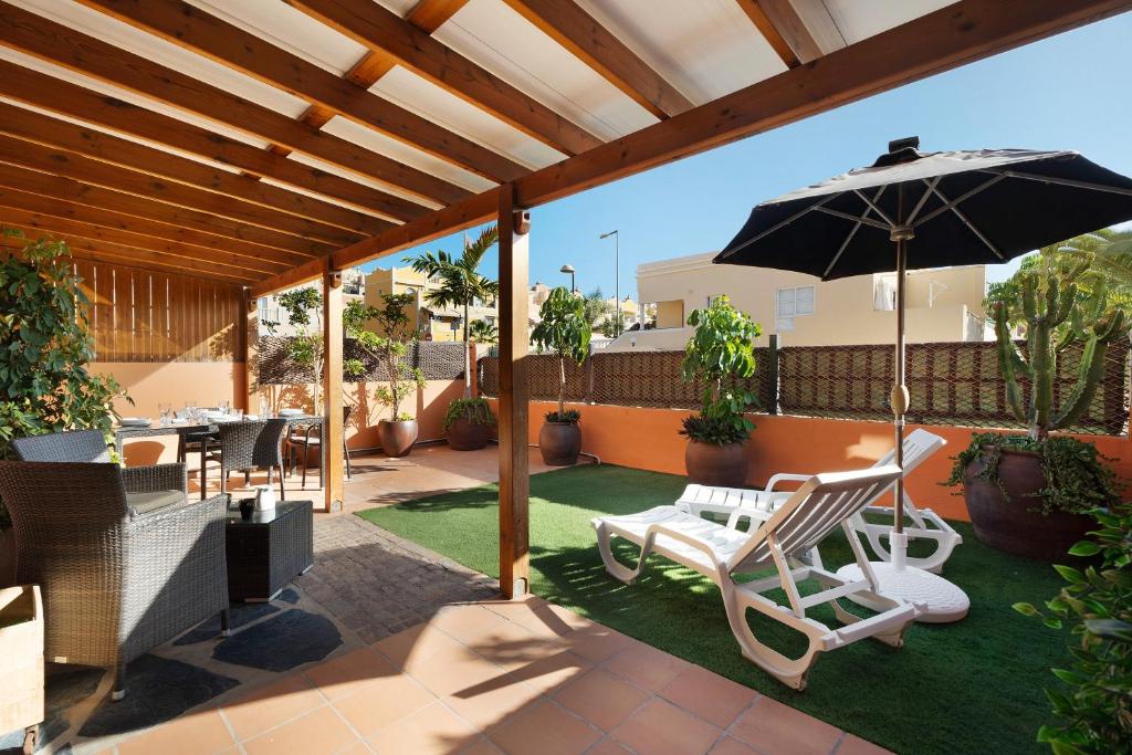 Duplex Anna PalMar By Paramount Holidays, PalmMar (updated prices 2024)