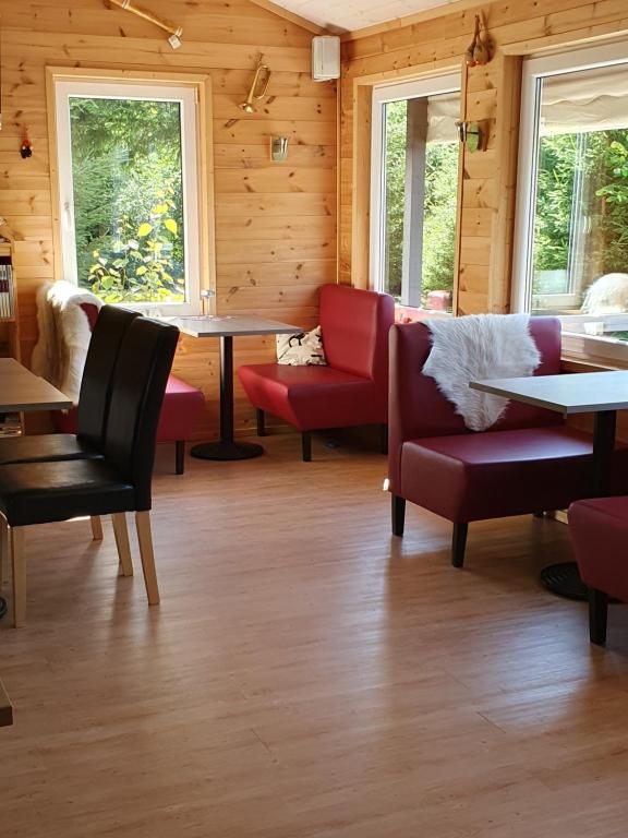 Posezení v ubytování Hamgården Nature Resort Tiveden