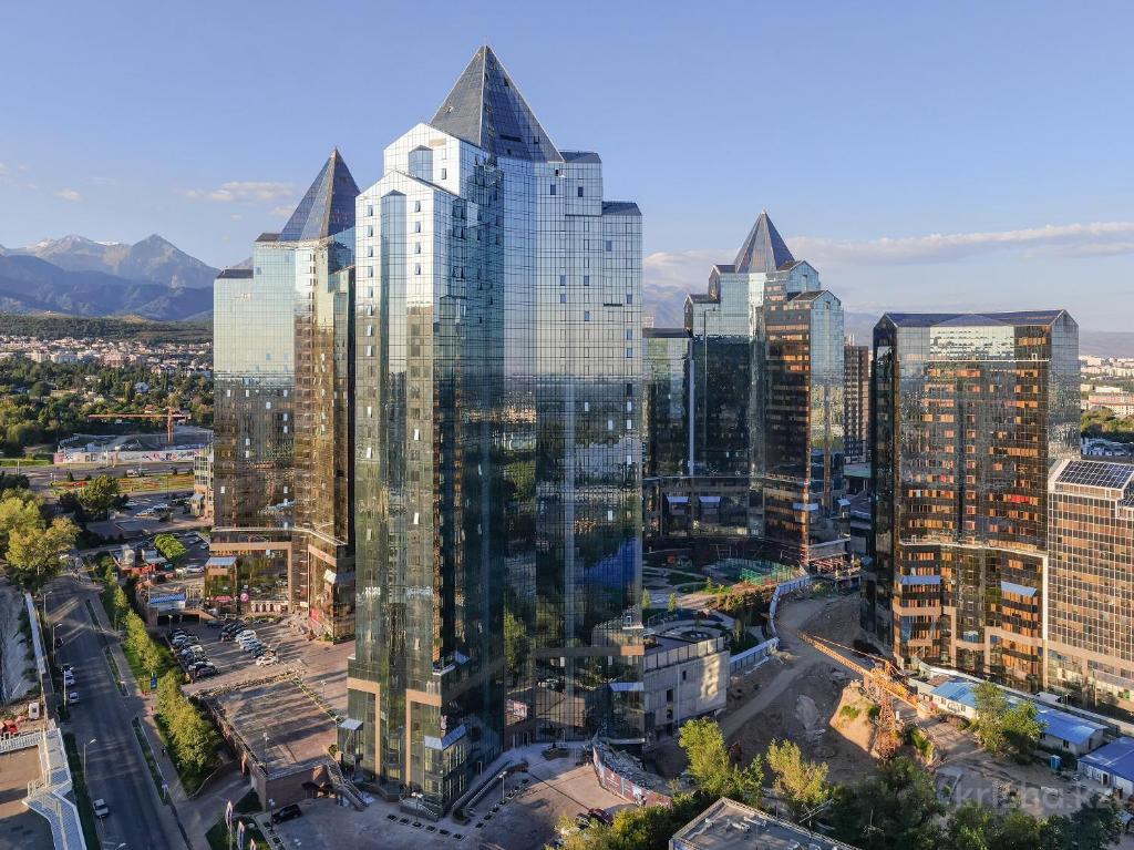Квартира в элитном ЖК Орион в деловом центре Алматы, Алматы (актуальные ...