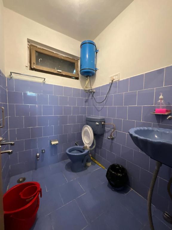 Koupelna v ubytování Utopia Hostels Dharamkot Mcleodganj