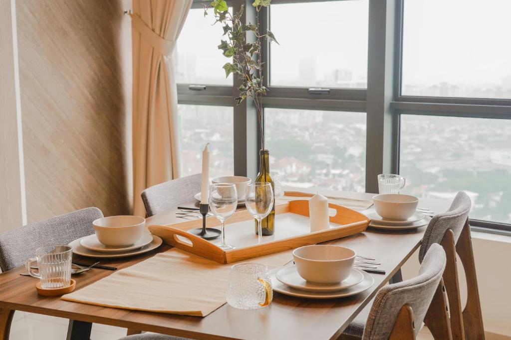 Ekocheras loft link bridge MRT 24h self check in, Kuala Lumpur