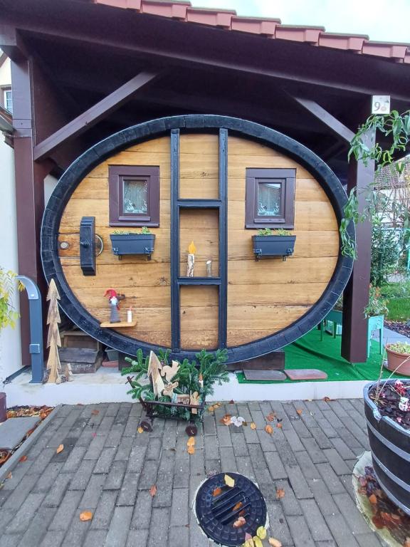a house made out of a giant eyeball at Le coup de foudre in Barr