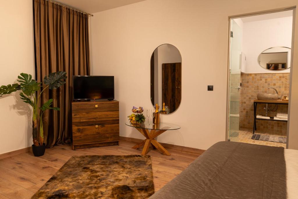 Boutique 17B - Resim 28