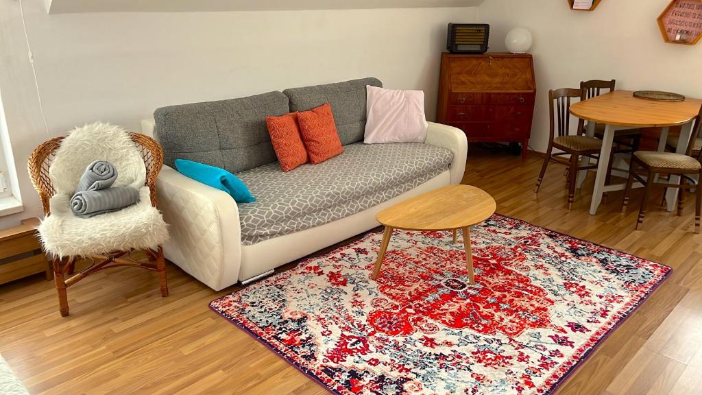Posedenie v ubytovaní Dvojizbový Útulný Apartmán Oščadnica
