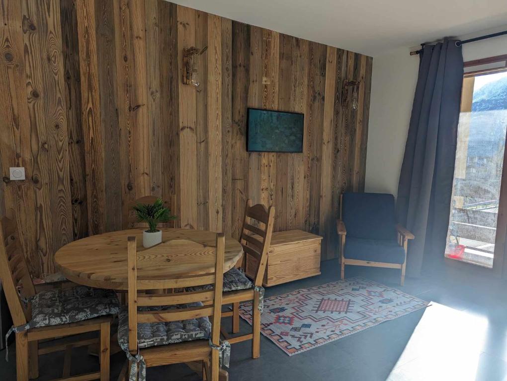 Posezení v ubytování Appartement 4 couchages ,plein sud calme