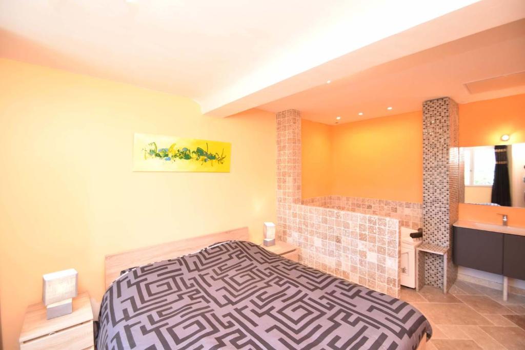 En eller flere senge i et værelse på La Galis