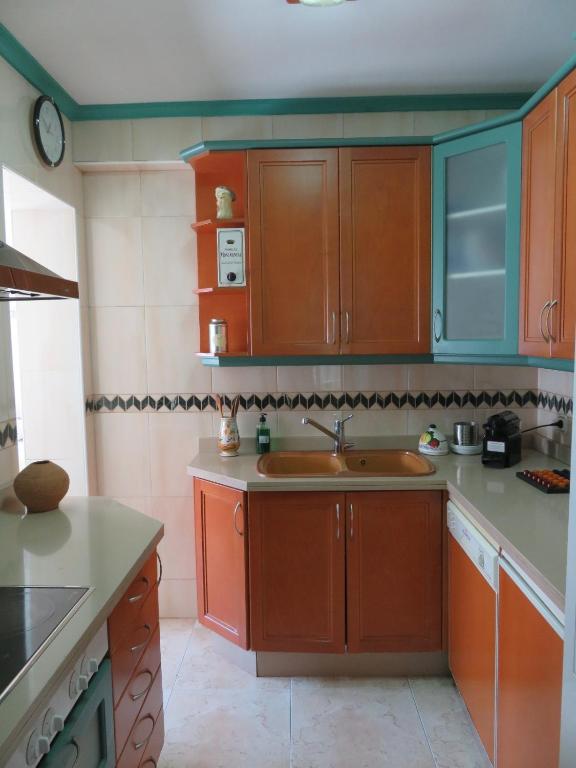 A kitchen or kitchenette at Apartamento en Centro - Vial