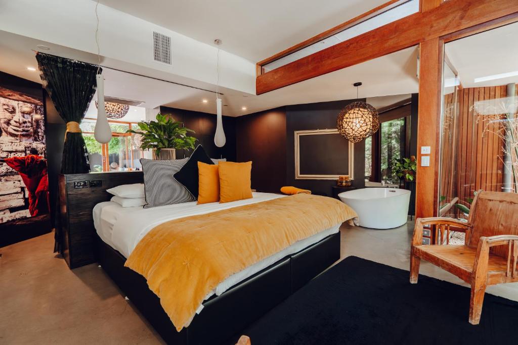 Postel nebo postele na pokoji v ubytování Sticky Rice Villas