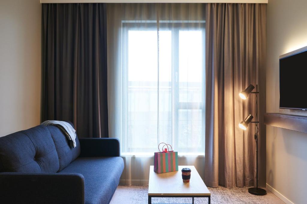 Moxy Chester - Resim 15