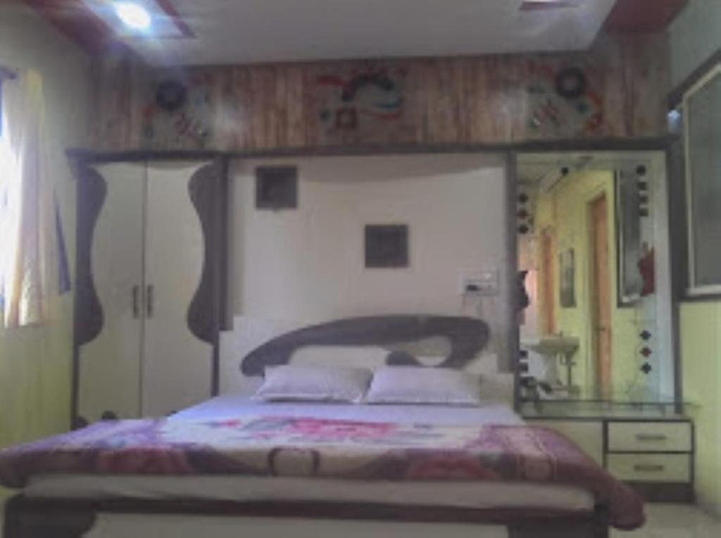 Dhan Laxmi Inn Parbhani - Chambre De Luxe