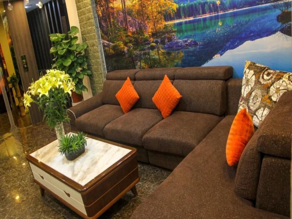 Khu vực ghế ngồi tại Le Tuan Minh Hotel