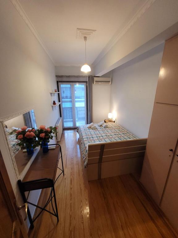 Posteľ alebo postele v izbe v ubytovaní Lefkada Center Apartments