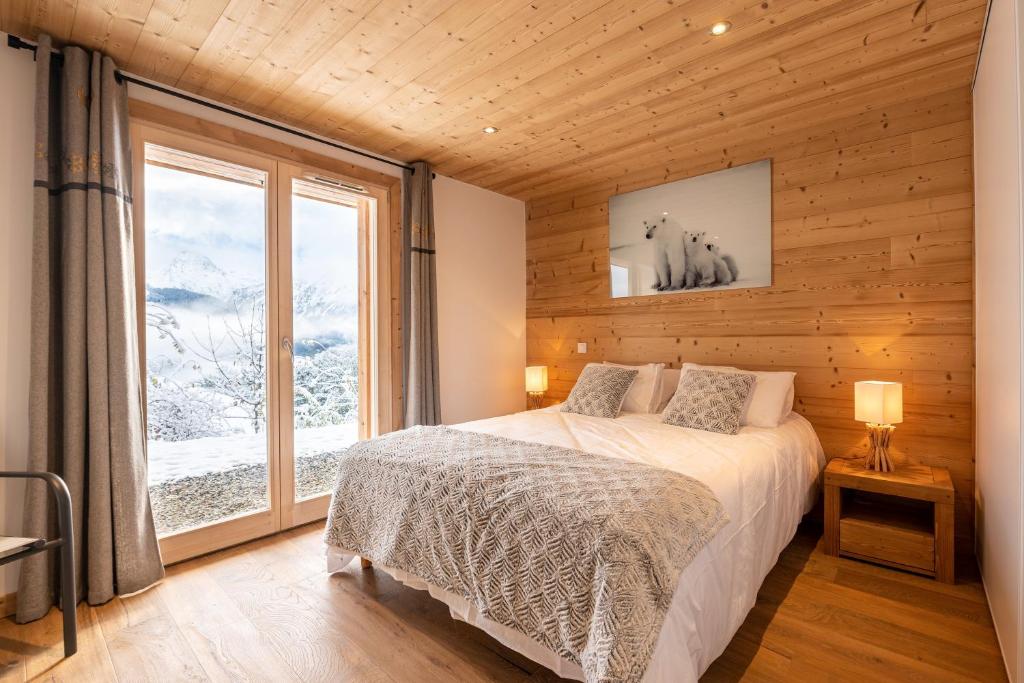 Krevet ili kreveti u jedinici u objektu Chalet du Tricot - Vue sur le Mont Blanc