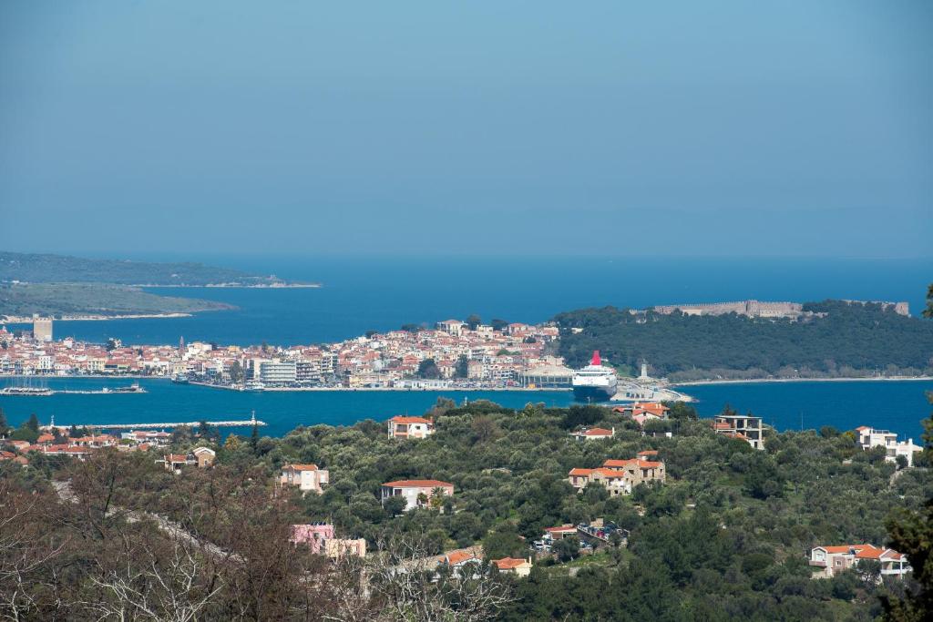 a view of a city and a body of water at Μυτιλήνη Ταξιάρχες in Mytilini