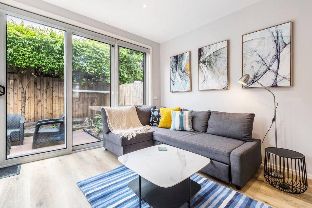 'Caulfield Charm' Chic InnerCity Refuge, Melbourne (updated prices 2024)