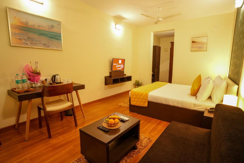 Gaurav Lords Resort - Deluxe -Raum