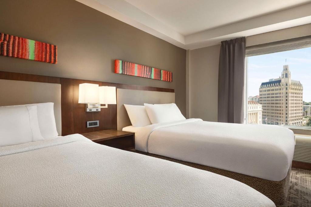 Hilton Garden Inn San Antonio Downtown Riverwalk - Habitación Queen Con Dos Camas Queen