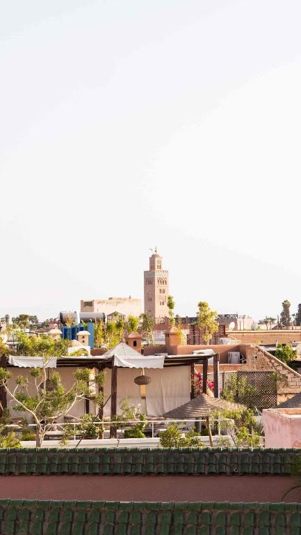 Linna Marrakech üldine vaade või majutusasutusest Riad Afous pildistatud vaade