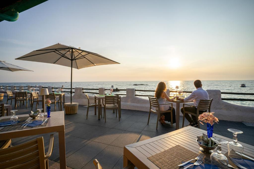 Nespecifikovaný výhled na moře nebo výhled na moře při pohledu z hotelu