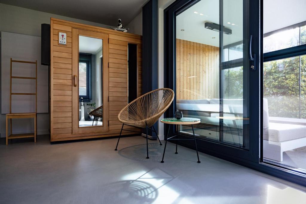 Posezení v ubytování B&B Ginnekenshoeve