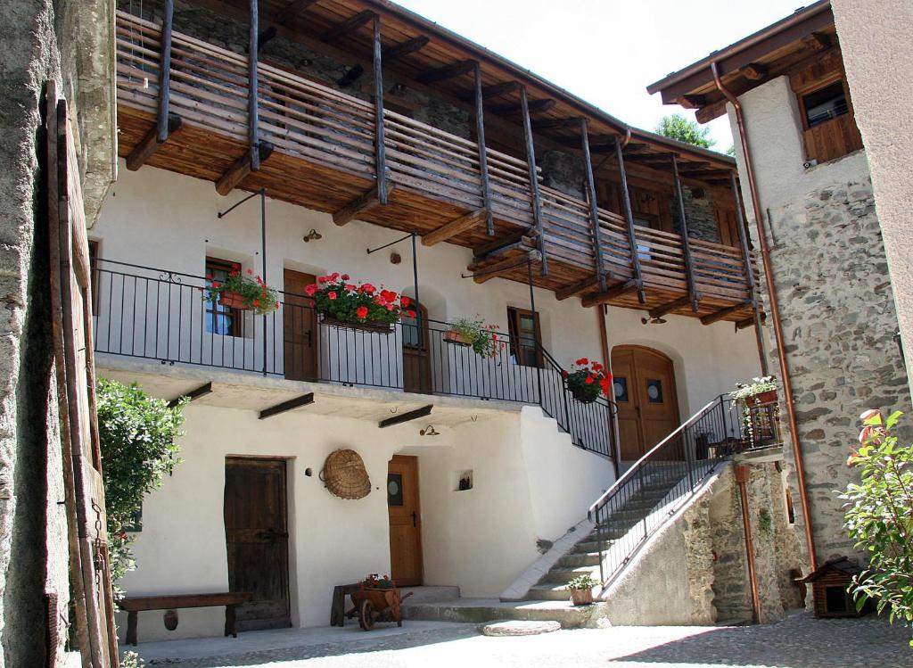 Photo de la galerie de l'établissement Ostello del Castello Tirano, à Tirano