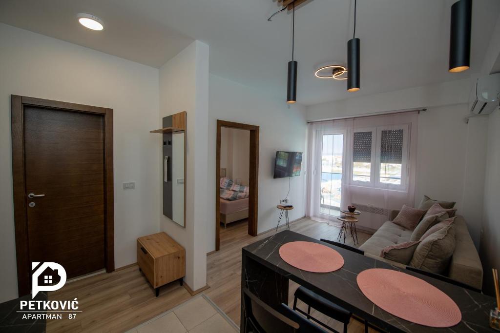 Posezení v ubytování Petković apartmani 87