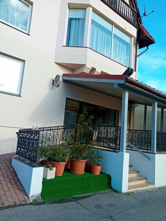 ヤヴォルにあるWilla Furtakのギャラリーの写真