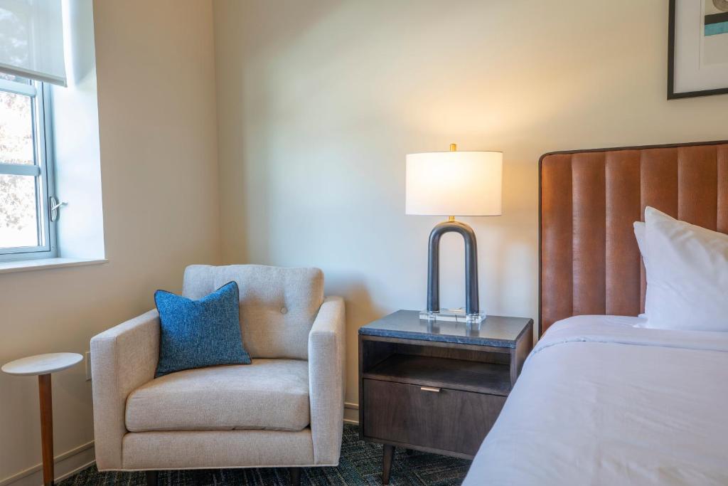 The Holbrook Hotel - Salle Roi Standard