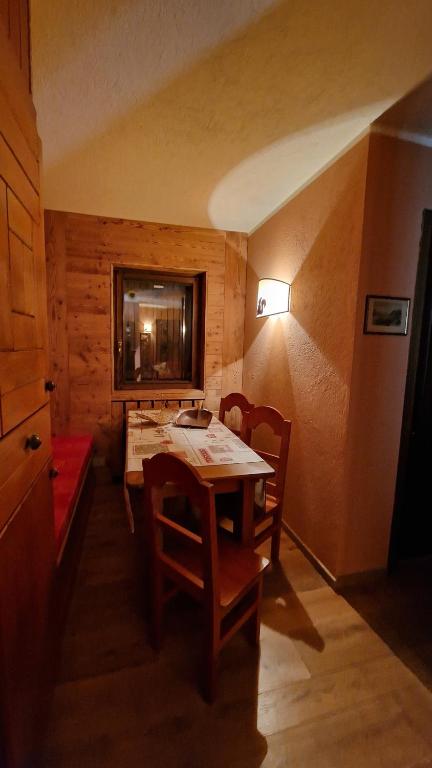 Posezení v ubytování Coeur des Vignes
