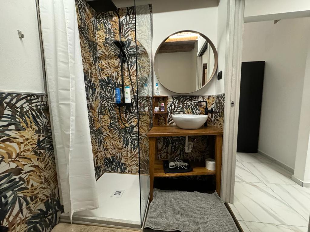 Venus Two-Floored Stylish Apartment in the City Center - Resim 14