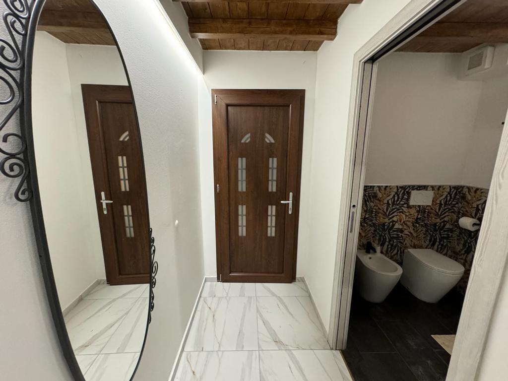 Venus Two-Floored Stylish Apartment in the City Center - Resim 8