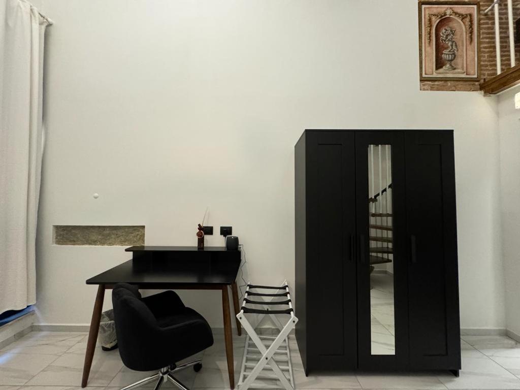 Venus Two-Floored Stylish Apartment in the City Center - Resim 12