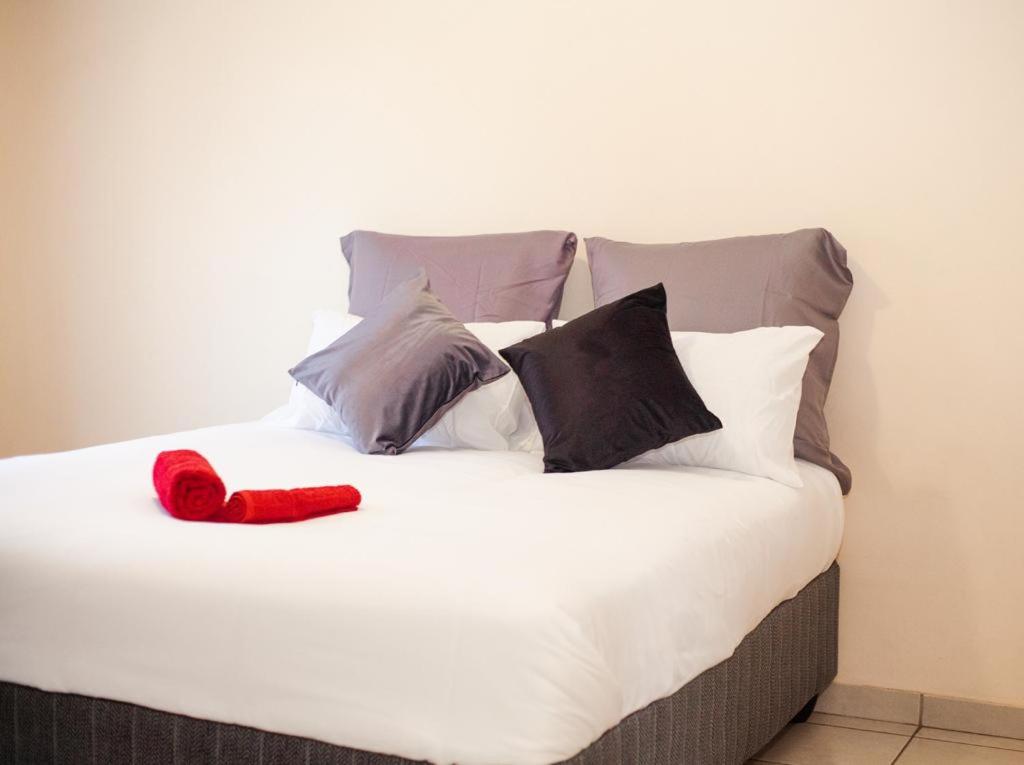 Postel nebo postele na pokoji v ubytování Marelden estate