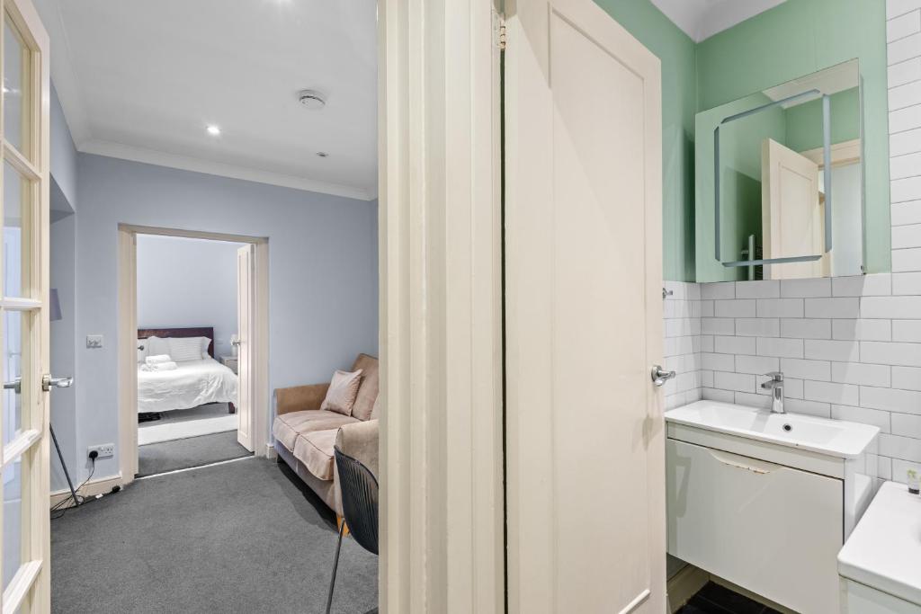 Boutique Bliss: Uncovering London's Most Charming Hotels 2025 - The Future of Boutique Hotels in London