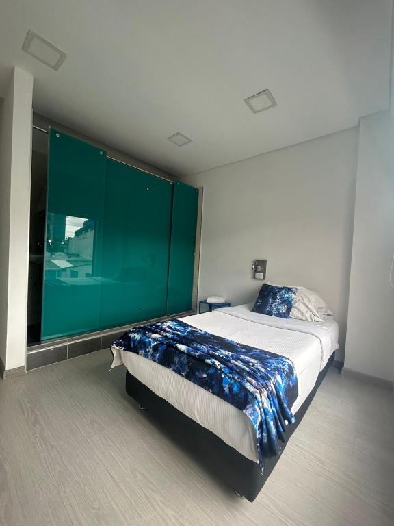 Postel nebo postele na pokoji v ubytování Agora Suites Self-Service Boutique Hotel