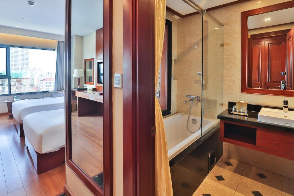 Phòng Deluxe 2 Giường Đơn Nhìn ra Một góc Biển