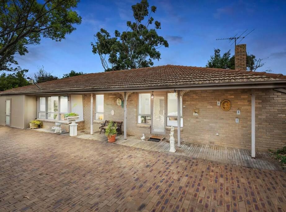 Rosebud Beach House, Capel Sound (updated prices 2024)