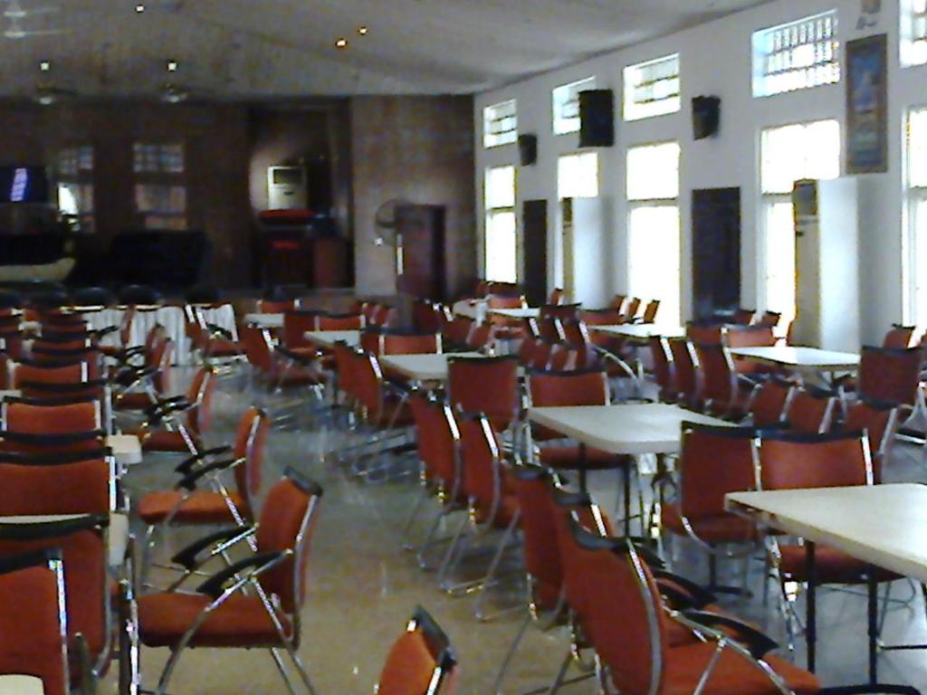 Restaurace v ubytování Conference Hotel and Suites Sagamu