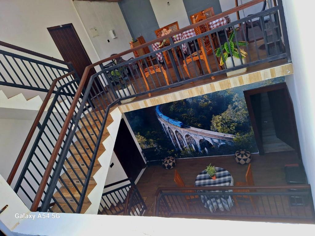 Posezení v ubytování Ella Odyssey Inn