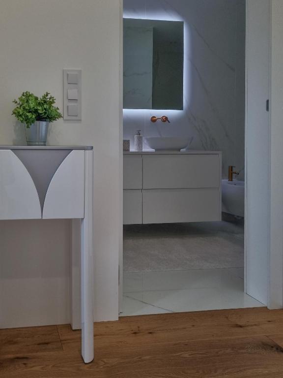 The Convo Porto Apartments - Comfort Superior Apartment
