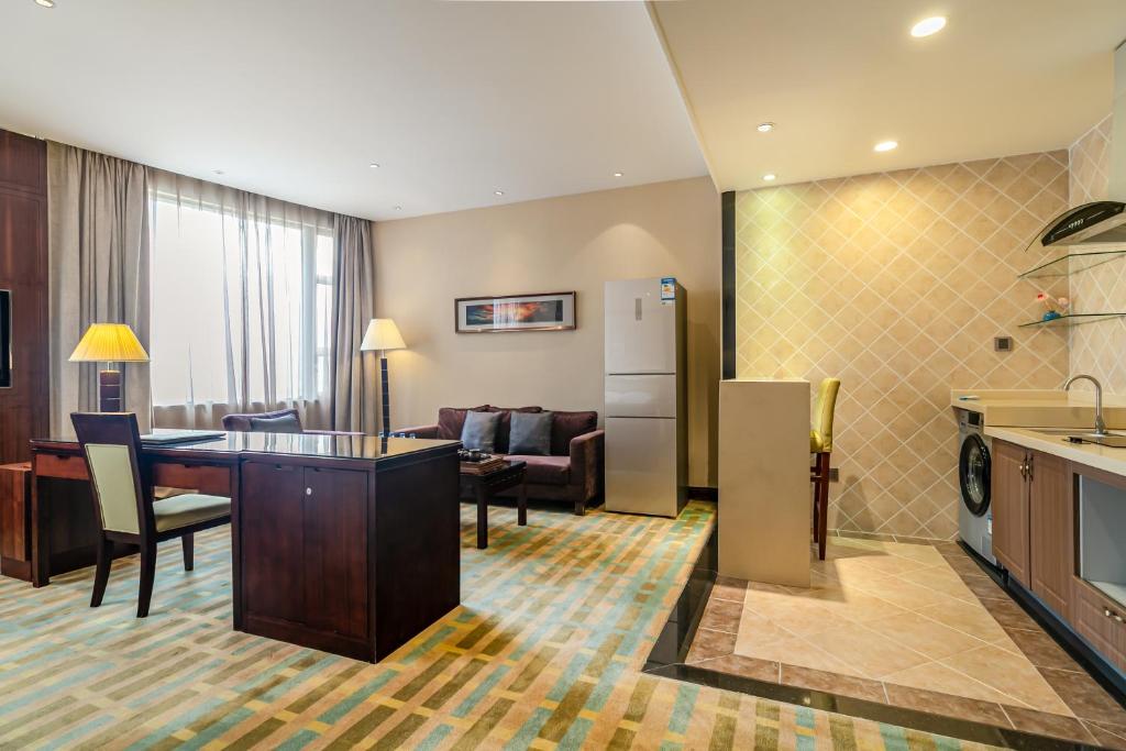 惠州惠阳丽景国际花园酒店 - Suite