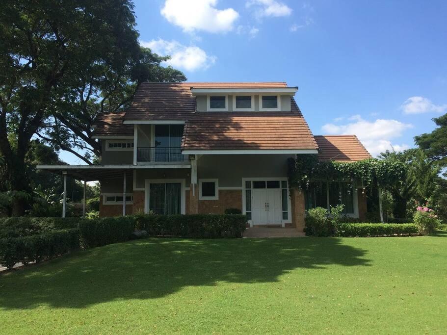 Zahrada ubytování บ้านพักตากอากาศ Bonanza Khao Yai (Pinny)