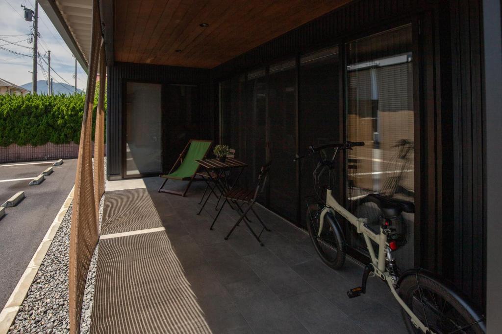 Fotografie z fotogalerie ubytování Matsubara Container House v destinaci Curuga