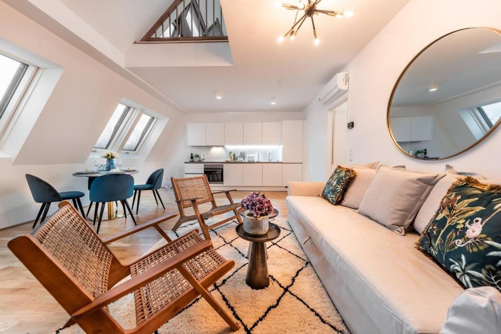 Image showcasing The Green Penthouse - Condominiums for Rent in Irakleio, Greece - Airbnb