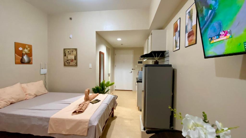 Cebu City proper Across Sm City Cebu with TWO BEDS, Cebu City (updated