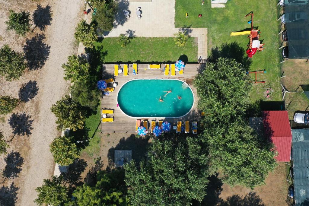 Bazén v ubytování MCM Camping nebo v jeho okolí