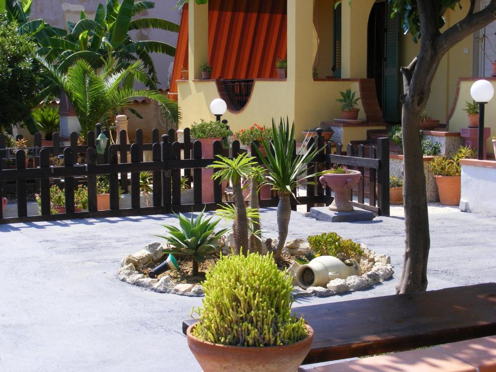 Zahrada ubytování B&B Terra del Sole Agrigento San Leone