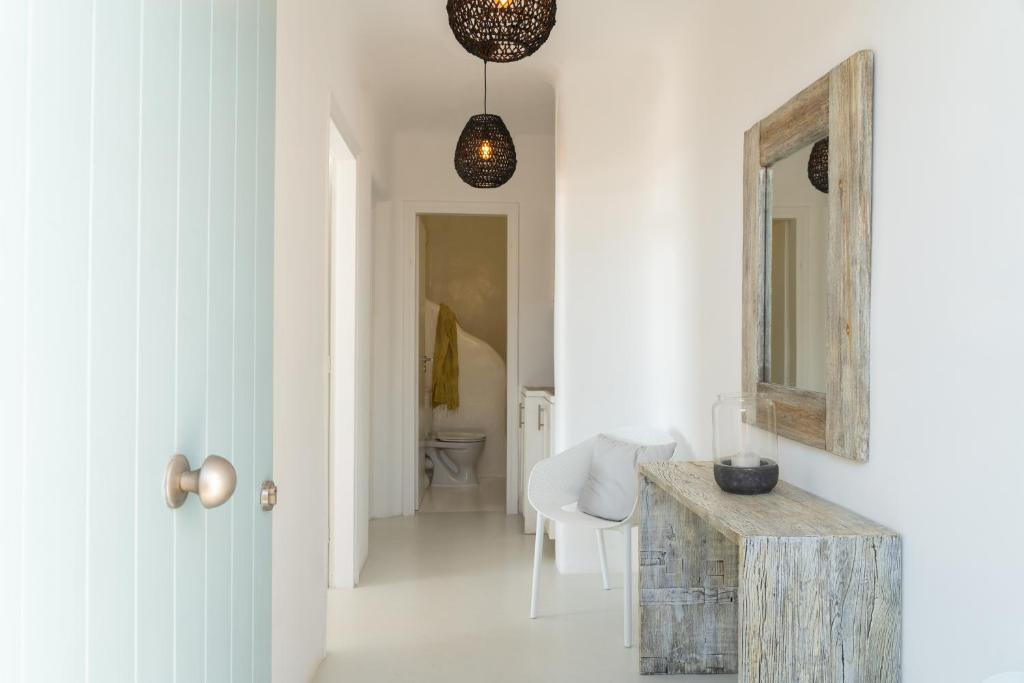 Galeriebild der Unterkunft Villa Crystal by Mykonos Mood in Fanari