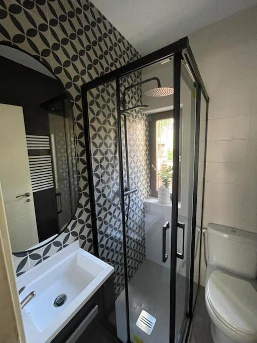 Urban Home by Unique Rooms - 5